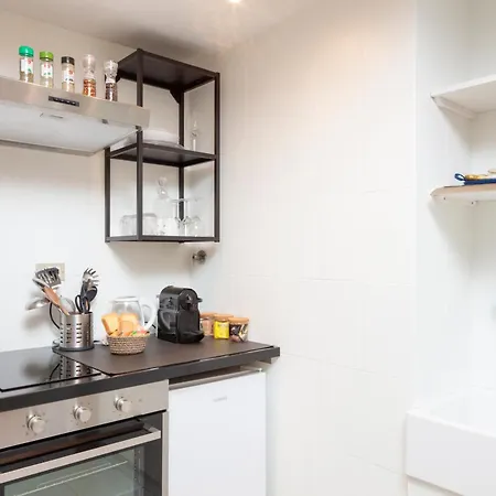 Spazioso Bilocale Luminoso, A Due Passi Dalla Stazione *